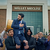 İllegal Hayatlar: Meclis Filmi Fotoğrafları