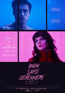 Onun Şahsi Cehennemi Filmi Posterleri