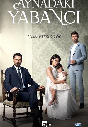 Aynadaki Yabancı