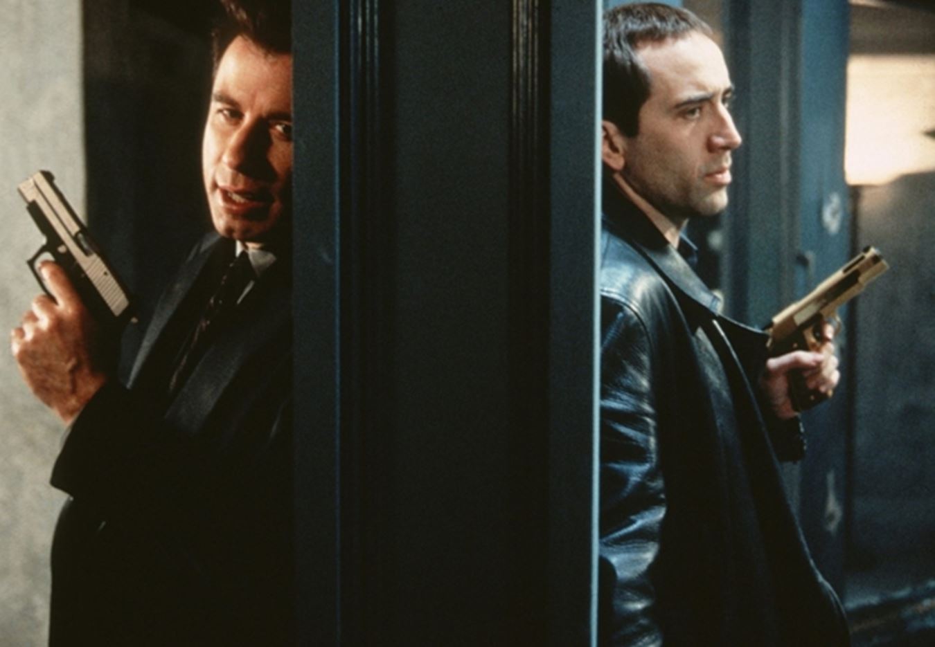 Film Avec Nicolas Cage Et John Travolta John Travolta ve Nicolas Cage'li Face/Off yeniden uyarlanıyor