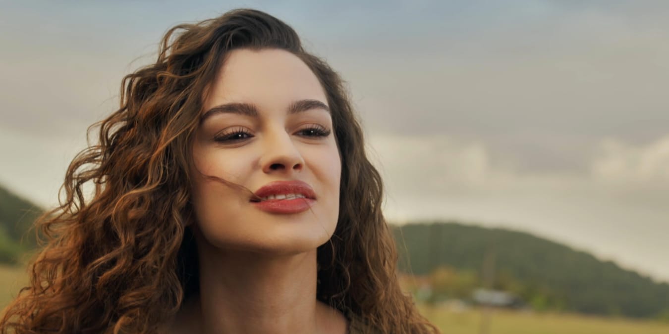 serien mit su burcu yazgı coşkun