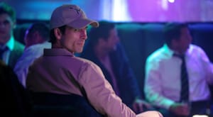 Glen Powell ve Margaret Qualley'nin yer aldığı Nasıl Katil Olunur'dan yeni fragman yayınlandı