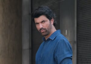 Engin Akyürek'in başrolünde yer aldığı Bereketli Topraklar'dan ilk tanıtım yayınlandı