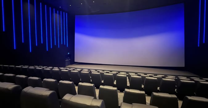 Sinemaseverlere Müjde: Yıl Başına Kadar Her Çarşamba Biletler Maksimum 120 TL!