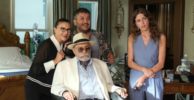 Box Office Türkiye: Yan Yana 200 bini aşkın seyirciyle zirvede!