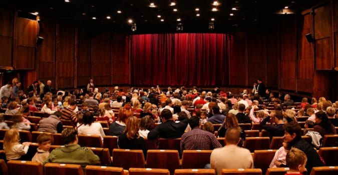 Öğrenci bileti sinema salonları için yeni seyirci kazanmanın anahtarlarından biri olabilir