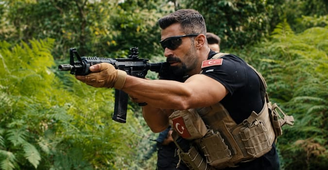 12 Savaşçı'nın fragmanı yayınlandı