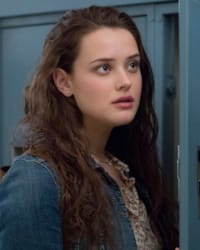 Katherine Langford'un fotoğrafı.
