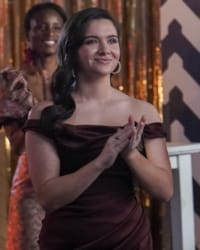 Katie Stevens'in fotoğrafı.