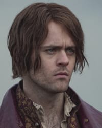 Joey Batey'in fotoğrafı.