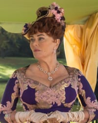 Polly Walker'in fotoğrafı.