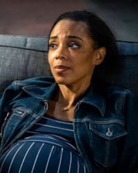 Jazmyn Simon'un fotoğrafı.