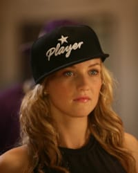 Nichola Burley'in fotoğrafı.