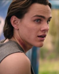 Alex Neustaedter'in fotoğrafı.