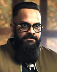 Guz Khan'ın fotoğrafı.