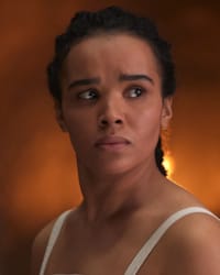 Zoë Robins'in fotoğrafı.