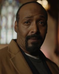 Jesse L. Martin'in fotoğrafı.