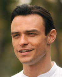 Thomas Doherty'in fotoğrafı.