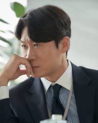 Jin Seon-kyu'nun fotoğrafı.