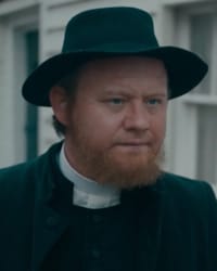 Michael Jibson'un fotoğrafı.