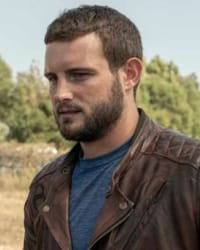 Nico Tortorella'nın fotoğrafı.