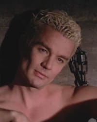 James Marsters'in fotoğrafı.