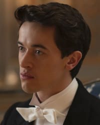 Tom Blyth'un fotoğrafı.