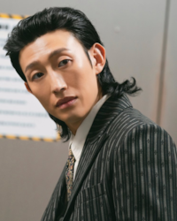 Kang Ki-young'un fotoğrafı.