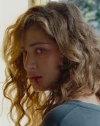 Manon Azem'in fotoğrafı.