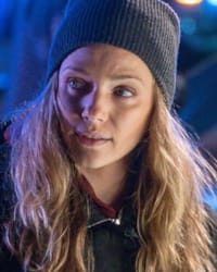 Tracy Spiridakos'un fotoğrafı.