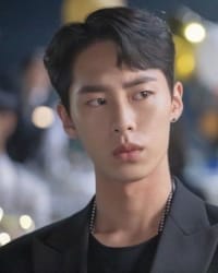 Jae-Wook Lee'nin fotoğrafı.