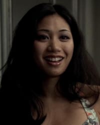 Liza Lapira'nın fotoğrafı.