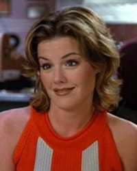 Kathleen Robertson'un fotoğrafı.