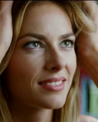 Kira Miró'in fotoğrafı.