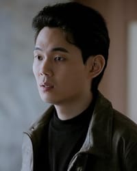 Ryu Kyung-Soo'nun fotoğrafı.