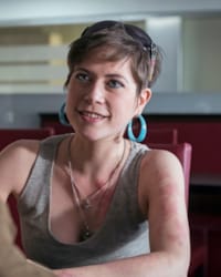 Marie Jung'un fotoğrafı.