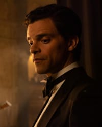 Jacob Fortune-Lloyd'un fotoğrafı.