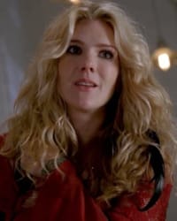 Lily Rabe