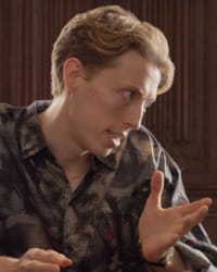 Harry Trevaldwyn'ın fotoğrafı.