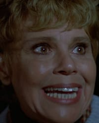 Betsy Palmer'in fotoğrafı.