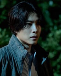 Lee Jong-Won'un fotoğrafı.
