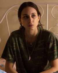 Troian Bellisario