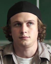 Logan Miller'in fotoğrafı.