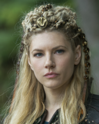 Katheryn Winnick'in fotoğrafı.