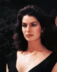 Sela Ward