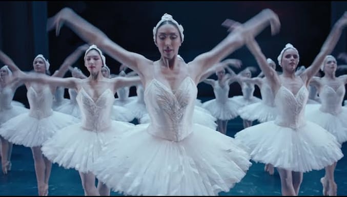 Swan Lake Filmi Altyazılı Fragman